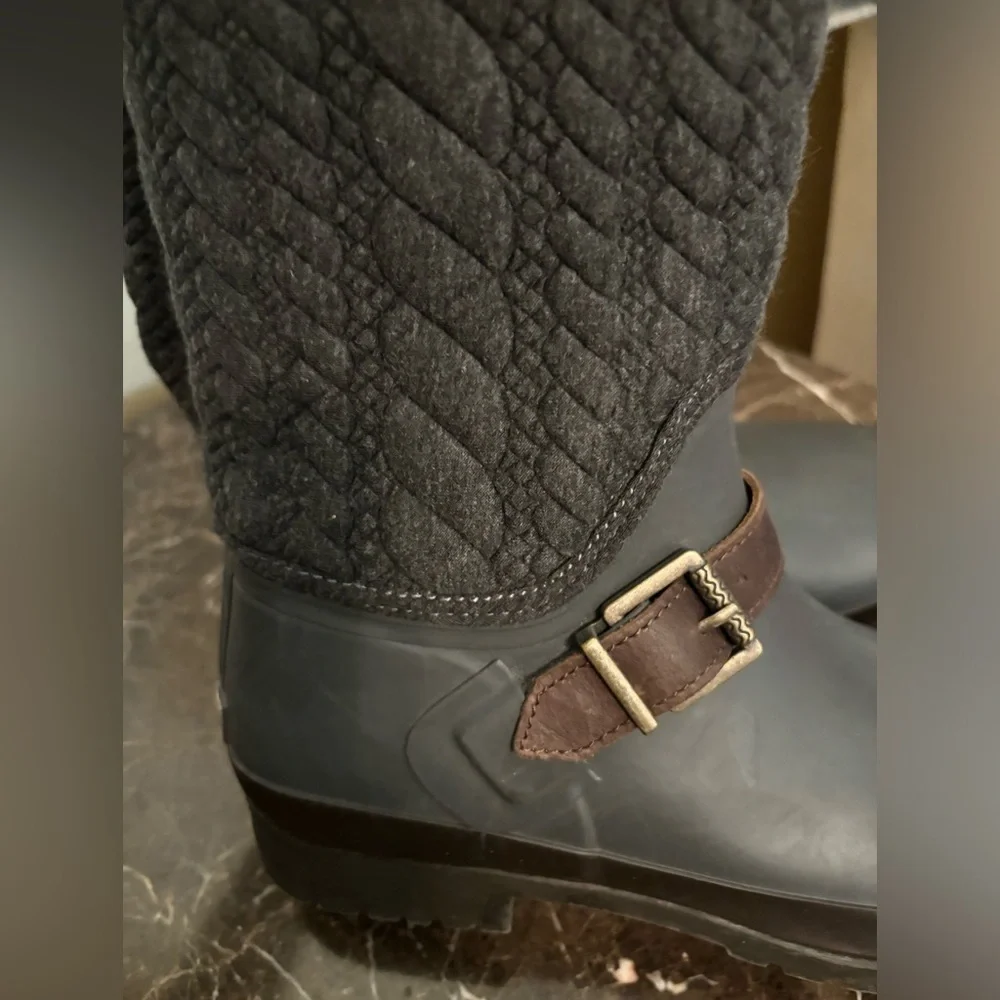 Sperry rubber and cloth winter and rain boots